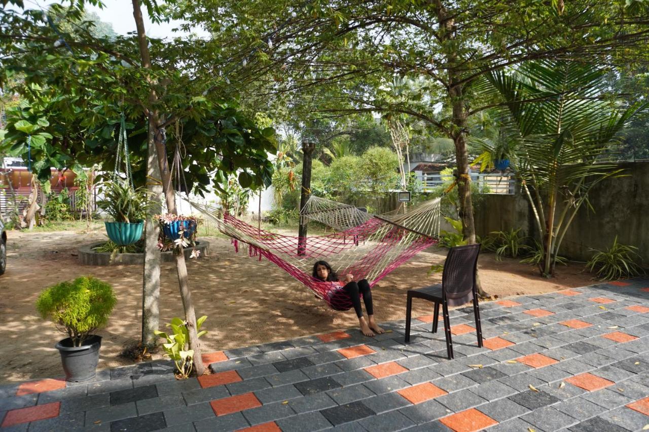 Marari Eclipse Homestays Alappuzha ภายนอก รูปภาพ
